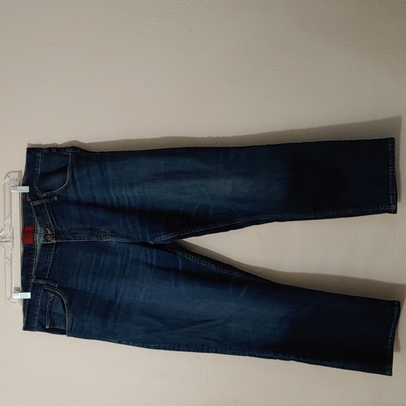 The Foundry Mens Athletic Fit Jeans 